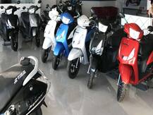 फेस्टिव सीजन में बाइक्स और स्कूटर्स पर मिल रहे हैं शानदार ऑफर्स, आप भी जानें