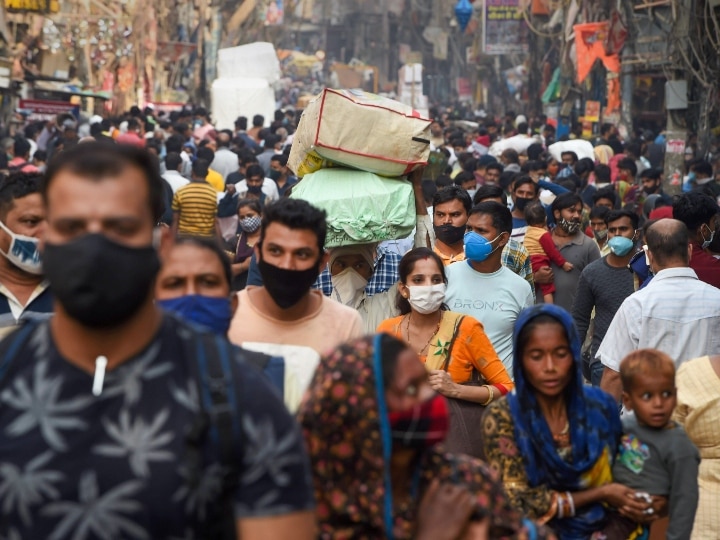 Coronavirus: The number of containment zones in Delhi has crossed 3 thousand ANN Coronavirus: दिल्ली में कंटेन्मेंट ज़ोन की संख्या 3 हज़ार के पार, जानिये क्या है माइक्रो कंटेन्मेंट ज़ोन नीति