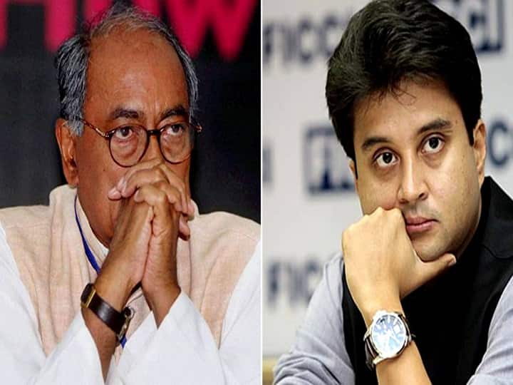 madhya pradesh by elections, digvijay singh raises questions on EVM, Scindia Replies उपचुनाव: दिग्विजय सिंह बोले- EVM हैक हो सकती है, सिंधिया का पलटवार- पहले बताएं एमपी का क्या हाल किया?