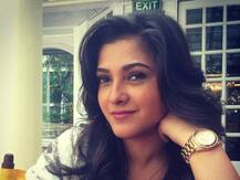 दीपिका पादुकोण की मैनेजर करिश्मा प्रकाश को गिरफ्तारी से मिली राहत, बुधवार को NCB के सामने हाजिर रहना होगा