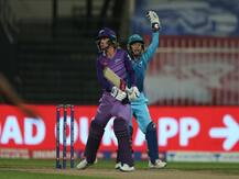 Womens T20 Challenge 2020: आज सुपरनोवाज का सामना आत्मविश्वास से भरी ट्रेलब्लेजर्स से, स्मृति मंधाना और हरमनप्रीत में होगी जंग