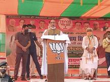 Bihar Polls: राजनाथ सिंह ने कहा- CM नीतीश के काम पर कर सकते हैं बहस, भ्रष्टाचार के नहीं लगा सकते आरोप