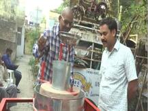 गोरखपुर: आपदा को अवसर में बदला, गंगाराम के हुनर ने साइकिल पर बना दी आटा चक्की, लोग दे रहे हैं ऑर्डर