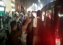 मेरठ: सोतीगंज जहां कुछ ही देर में बड़ी से बड़ी गाड़ियां पुर्जों में तब्दील हो जाती हैं, शुरु हुई पुलिस की छापेमारी