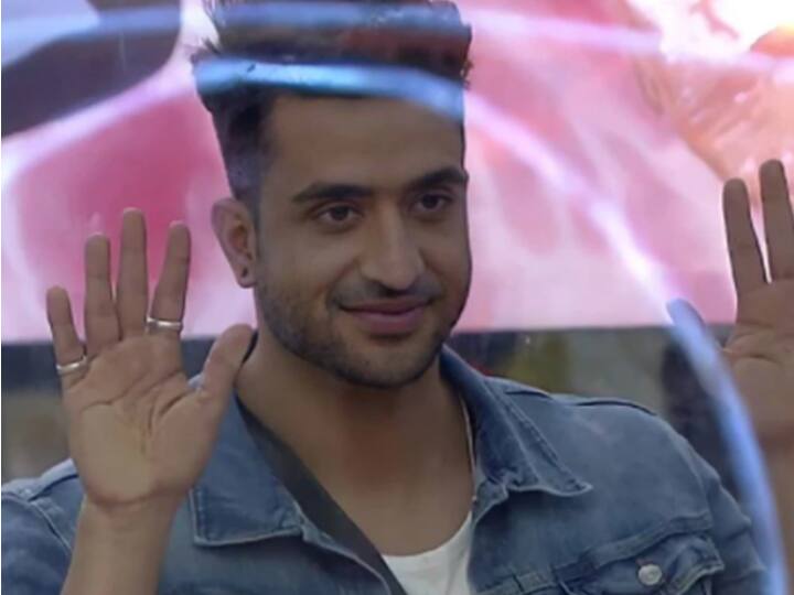 Bigg Boss 14: Aly Goni ने दी बिग बॉस को धमकी, बोले- 'ना माइक पहनूंगा न खाना खाऊंगा, यहां सब कुछ तोड़ दूंगा