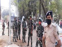 बिहार चुनाव: सीटों के रुझान के साथ पार्टी कार्यालयों की सुरक्षा  बढ़ाई गई