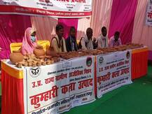 गोंडा: दीपावली महोत्सव प्रदर्शनी का हुआ शुभारंभ, जानें- कैसे आत्मनिर्भर भारत के सपने को साकार कर रहे हैं लोग