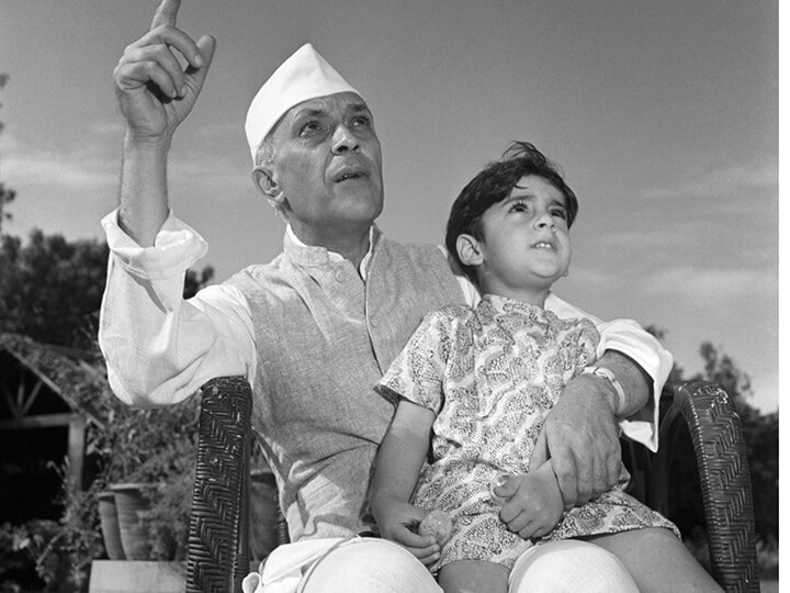 Childrens Day 2020: Why Is Birthday Of Jawaharlal Nehru Celebrated As  Special Day? | Children's Day 2020: जवाहर लाल नेहरू का जन्म दिन बाल दिवस के  तौर पर मनाने की क्या है