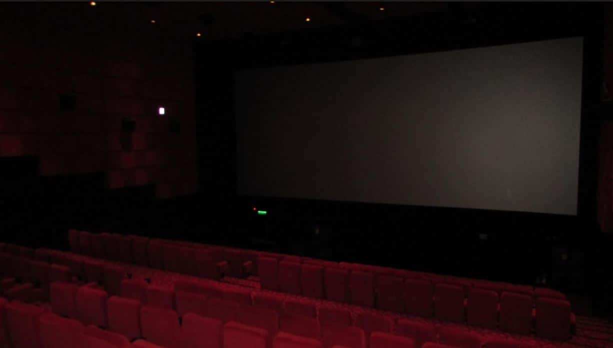 सौ साल में बॉलीवुड की सबसे सूनी दिवाली रही इस बार