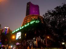 मुहूर्त ट्रेडिंग: सेंसेक्स 194.98 अंक चढ़कर 43,637.98 की रिकॉर्ड ऊंचाई पर हुआ बंद, निफ्टी 12,750 के पार