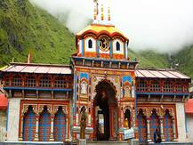 उत्तराखंड: शीतकाल के लिए बंद हुए बदरीनाथ धाम के कपाट, इस साल लाखों श्रद्धालुओं ने किए दर्शन