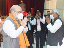 सातवीं बार CM पद की शपथ लेने वाले नीतीश कुमार को अमित शाह ने कुछ इस अंदाज में दी बधाई