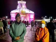बारिश और बर्फबारी के बीच शीतकाल के लिए बंद हुए केदारनाथ धाम के कपाट, जानें- अब कहां होंगे दर्शन