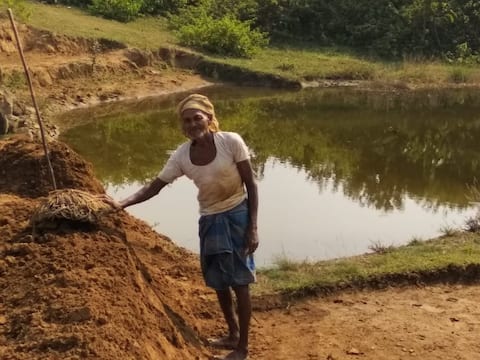 बिहार: आत्मनिर्भर बनेंगे 'कैनाल मैन' लौंगी भुईयां, पहाड़ काटकर नहर बनाने के बाद अब इस काम में जुटे बिहार: आत्मनिर्भर बनेंगे 'कैनाल मैन' लौंगी भुईयां, पहाड़ काटकर नहर बनाने के बाद अब इस काम में जुटे