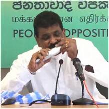 मछली से कोविड-19 संक्रमण नहीं फैलने को साबित करने के लिए श्रीलंका के पूर्व मंत्री ने की अनोखी हरकत