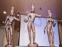 चोरी हुईं 13वीं सदी की भगवान राम, लक्ष्मण और सीता की मूर्तियां ब्रिटेन में मिलीं, भारत वापस लाईं गईं