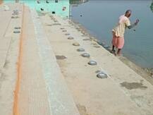 आजमगढ़ में जोर-शोर से चल रही छठ पूजा की तैयारियां, पंडालोंं में की गई मास्क व सेनिटाइजर की व्यवस्था