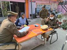 मेरठ: एक दिन की कोतवाल बनी 10वीं की छात्रा ने किया शिकायतों का निपटारा, अधिकारी भी रह गए दंग