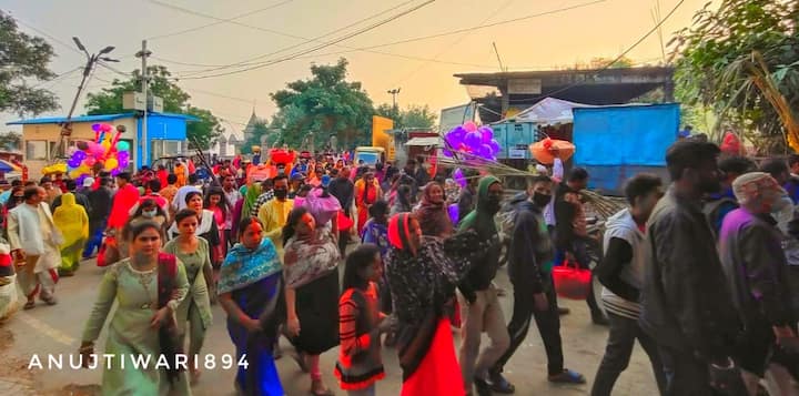  सीएम योगी ने राज्य की जनता को छठ पर्व की शुभकामनाएं देते हुए भगवान सूर्य से राज्य के कल्याण की कामना की है.
