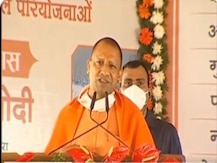 लोगों को कोरोना संक्रमण के खिलाफ सभी एहतियात बरतना जारी रखना चाहिए: मुख्यमंत्री योगी आदित्यनाथ