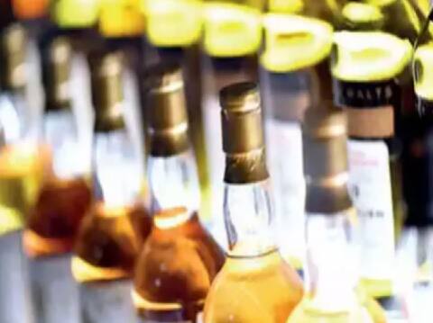 यूपी: अवैध शराब के खिलाफ अभियान, 700 से ज्यादा केस दर्ज, 252 लोग गिरफ्तार यूपी: अवैध शराब के खिलाफ अभियान, 700 से ज्यादा केस दर्ज, 252 लोग गिरफ्तार