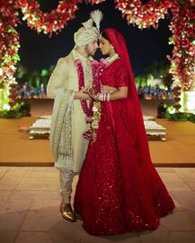 इन अभिनेत्रियों ने अपनी शादी में पहना था इतने लाख का लहंगा,  इस Wedding Season आप भी इन से ले सकते हैं Styling Tips