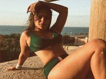 'नागिन 5' की एक्ट्रेस आहना शर्मा ने बिकिनी में लिया सनबाथ, सोशल मीडिया पर Viral हो रही हैं फोटोज