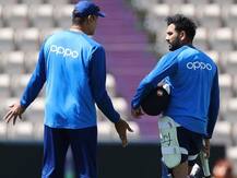 IND Vs AUS: टीम इंडिया को लगा तगड़ा झटका, रोहित-ईशांत पहले दो टेस्ट से बाहर हुए