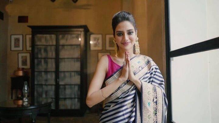 बहरहाल, यह पहली बार नहीं है जब नुसरत ने इस प्रकार अपने बेबाक अंदाज़ से सुर्खियां बटोरी हों, इससे पहले भी वह लोगों को कई बार चौंका चुकी हैं.