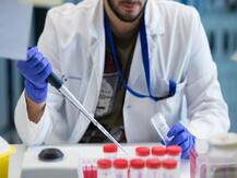 दिल्ली के प्राइवेट लैब में अब 800 रुपये में होगा RT-PCR टेस्ट, केजरीवाल सरकार का आदेश