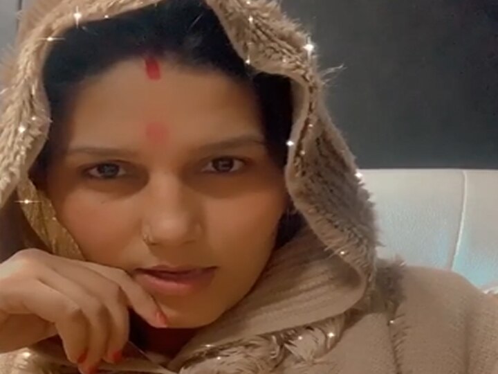 Sapna Chaudhary' video is getting viral on social media Social Media पर Viral हो रहा है सपना चौधरी का मांग में सिंदूर लगाए हुए वाला वीडियो