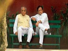 मोतीलाल वोरा बोले- अब मेरे घर आकर दही बड़े कौन खाएगा, आप बहुत जल्दी चले गए अहमद