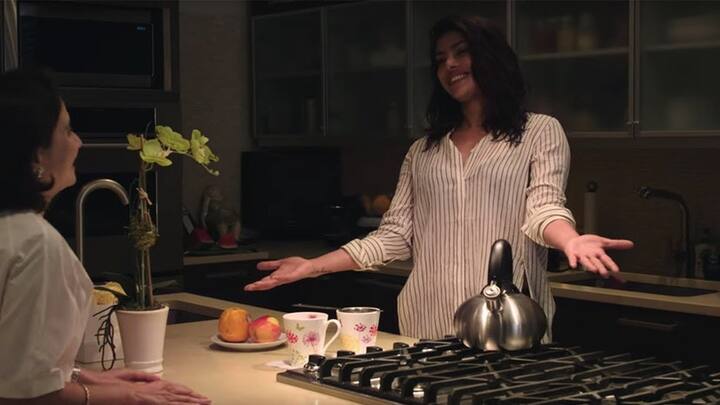 इंडिया से दूर प्रियंका ने अपने सपनों का आशियाना खूबसूरती से सजाया है.