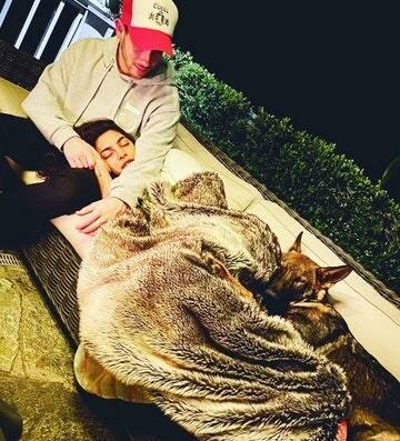 निक जोनस से शादी के बाद प्रियंका का ज्यादातर समय अमेरिका में बीतता है. हालांकि, शादी से पहले भी वर्क कमिटमेंट्स के चलते प्रियंका न्यूयॉर्क में ही रह रही थीं. 