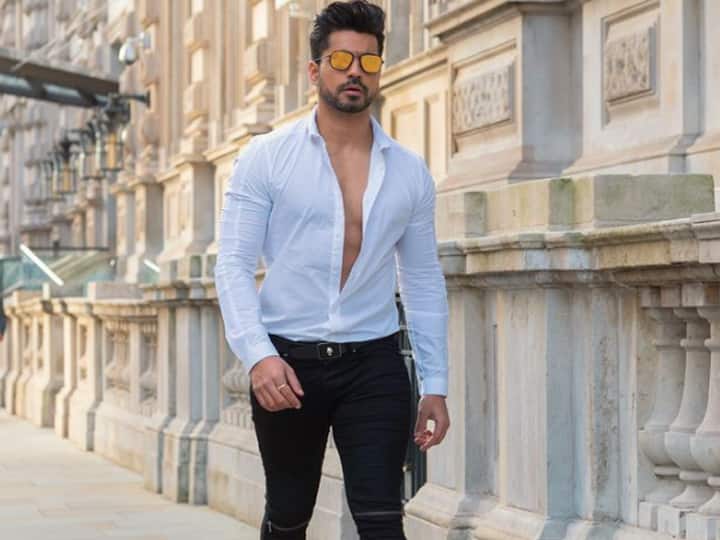 बिग बॉस के घर में गौतम गुलाटी ने अपनी गेम को खेल सबको पीछे छोड़ दिया था और उस सीजन की ट्रॉफी अपने नाम किया था.(फोटो इंस्टाग्राम)