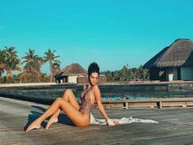 व्हाइट कलर की बिकिनी में तारा सुतारिया का दिखा ग्लैमरस अंदाज, फिदा हुए फैन्स