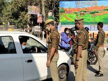श्रद्धालुओं की हिफाजत के लिए अयोध्या को सुरक्षा के घेरे में ले रही है पुलिस, 24 घंटे लोगों पर रहेगी नजर
