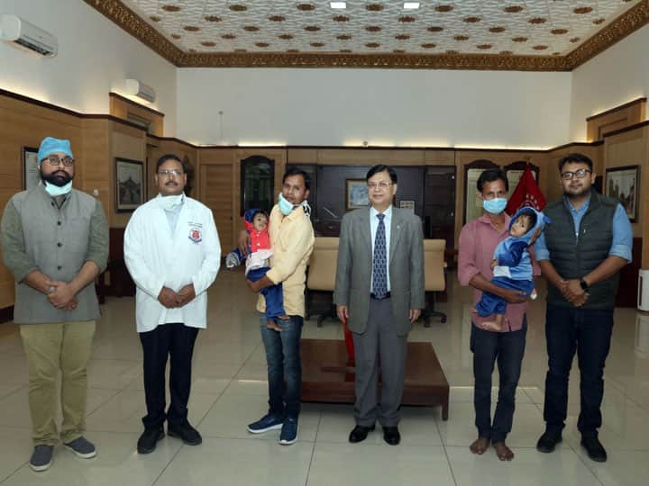 King George Medical University doctors separate ram and shyam after surgery in lucknow ann लखनऊ: KGMU के डॉक्टरों ने रचा इतिहास, सर्जरी कर जन्म से ही आपस में जुड़े राम और श्याम को किया अलग