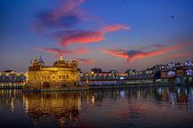 Guru Nanak Jayanti 2020: प्रकाश पर्व पर बंगला साहिब समेत गोल्डन टेंपल रोशनी से जगमगाया, देखें तस्वीरें