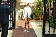 In Pics: व्हाइट आउटफिट में दिखी मलाइका अरोड़ा की बेहतरीन फिटनेस, देखिए जिम लुक वाली तस्वीरें