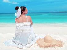 Hina Khan अपने Fiancee और फैमली के साथ मालदीव में बिता रही हैं क्वालिटी टाइम, खूबसूरत फोटो की शेयर