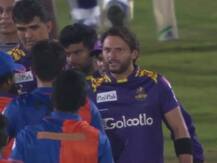 अफगानिस्तान के गेंदबाज से उलझे अफरीदी, बोले- जब तुम पैदा भी नहीं हुए थे तब से मैं...देखें वीडियो