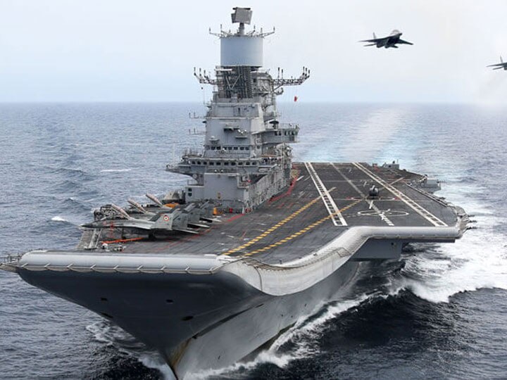 now do a virtual tour through mobile at INS Vikramaditya indian navy china pakistan ann Navy Day: INS विक्रमादित्य पर अब मोबाइल से ऐसे करें वर्चुअल-टूर