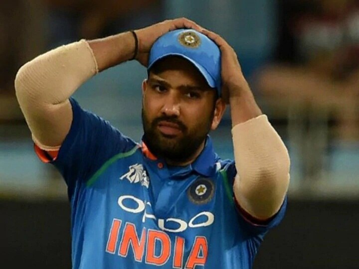 Rohit Sharma was eating food during match, caught in camera, troll on social media मैच के दौरान छिपकर खाते हुए कैमरे में कैद हुए Rohit Sharma, सोशल मीडिया पर हो रहे हैं जमकर ट्रोल