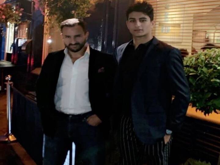 Saif Ali Khan चाहते हैं उनके बेटे Ibrahim Ali Khan की बॉलीवुड में एंट्री Hrithik Roshan जैसी धमाकेदार हो... Saif Ali Khan wants his son Ibrahim Ali Khan entry into Bollywood to be a like Hrithik Roshan Saif Ali Khan चाहते हैं उनके बेटे Ibrahim Ali Khan की बॉलीवुड में एंट्री Hrithik Roshan जैसी धमाकेदार हो...