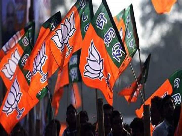 UP BJP Leaders to go west Bengal for assembly election बंगाल का रुख करेंगे यूपी के बीजेपी नेता, सीएम योगी भी संभालेंगे मोर्चा, ऐसी रहेगी रणनीति