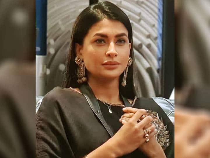 Bigg Boss 14: Coming out of the house, Pavitra confessed her love with eijaz, said- our relationship should go ahead Bigg Boss 14: घर से बाहर आकर पवित्रा ने एजाज के संग अपने प्यार को स्वीकारा, कहा- हमारा रिलेशन आगे बढ़े