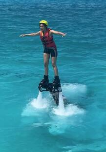 In Pics: ड्रग्स केस के बाद अब इस शख्स के साथ वैकेशन मना रही हैं रकुल प्रीत सिंह, देखिए बिकिनी में शानदार तस्वीरें