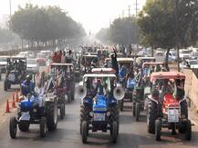 Farmers Protest: पंजाब में किसानों ने 1500 से ज्यादा मोबाइल टावर्स को बनाया निशाना, सीएम अमरिंदर ने दिए कार्रवाई के निर्देश