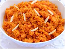 शाकाहारी लोगों के लिए शुगर फ्री गाजर का हलवा है शानदार विकल्प, ऐसे बनाएं सर्दी की जायकेदार डिश